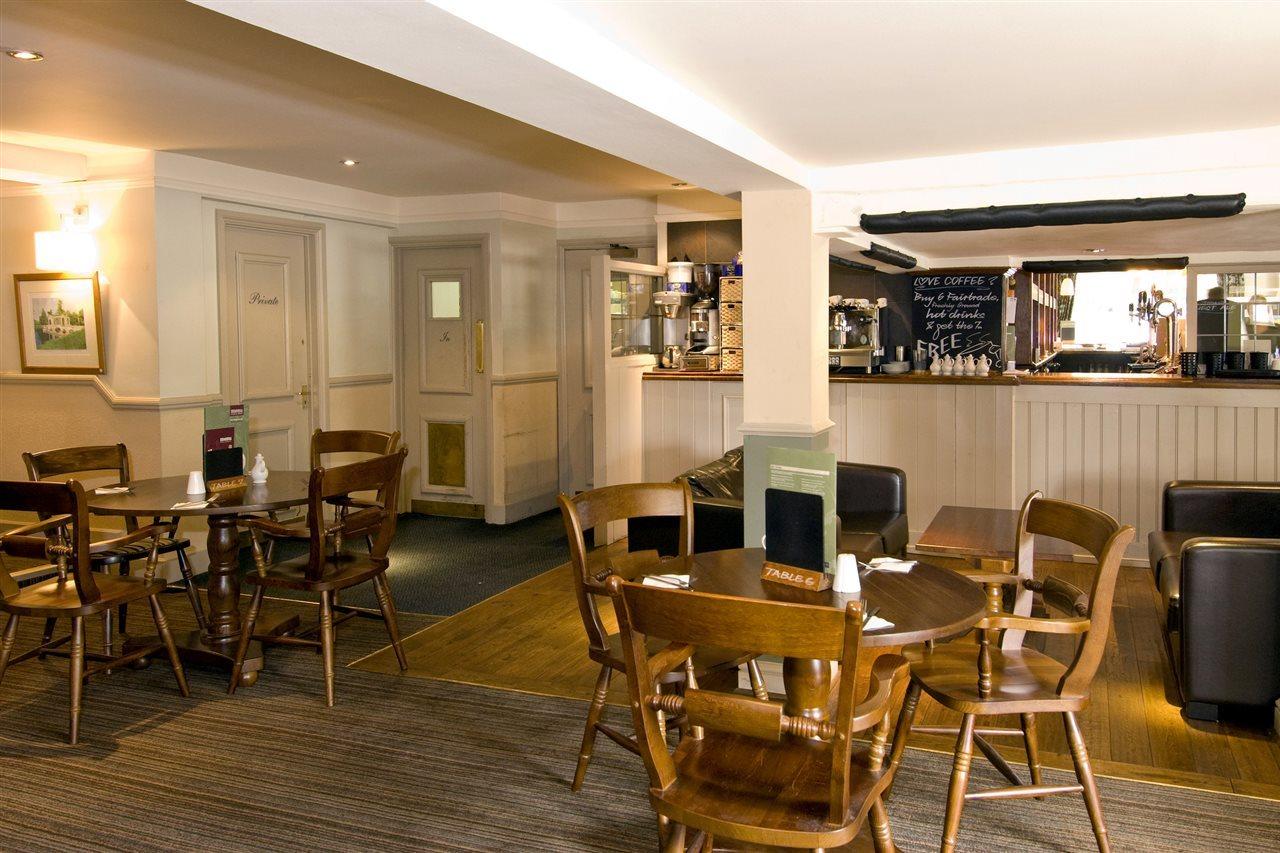 Premier Inn Aylesbury เอลส์เบอรี ภายนอก รูปภาพ