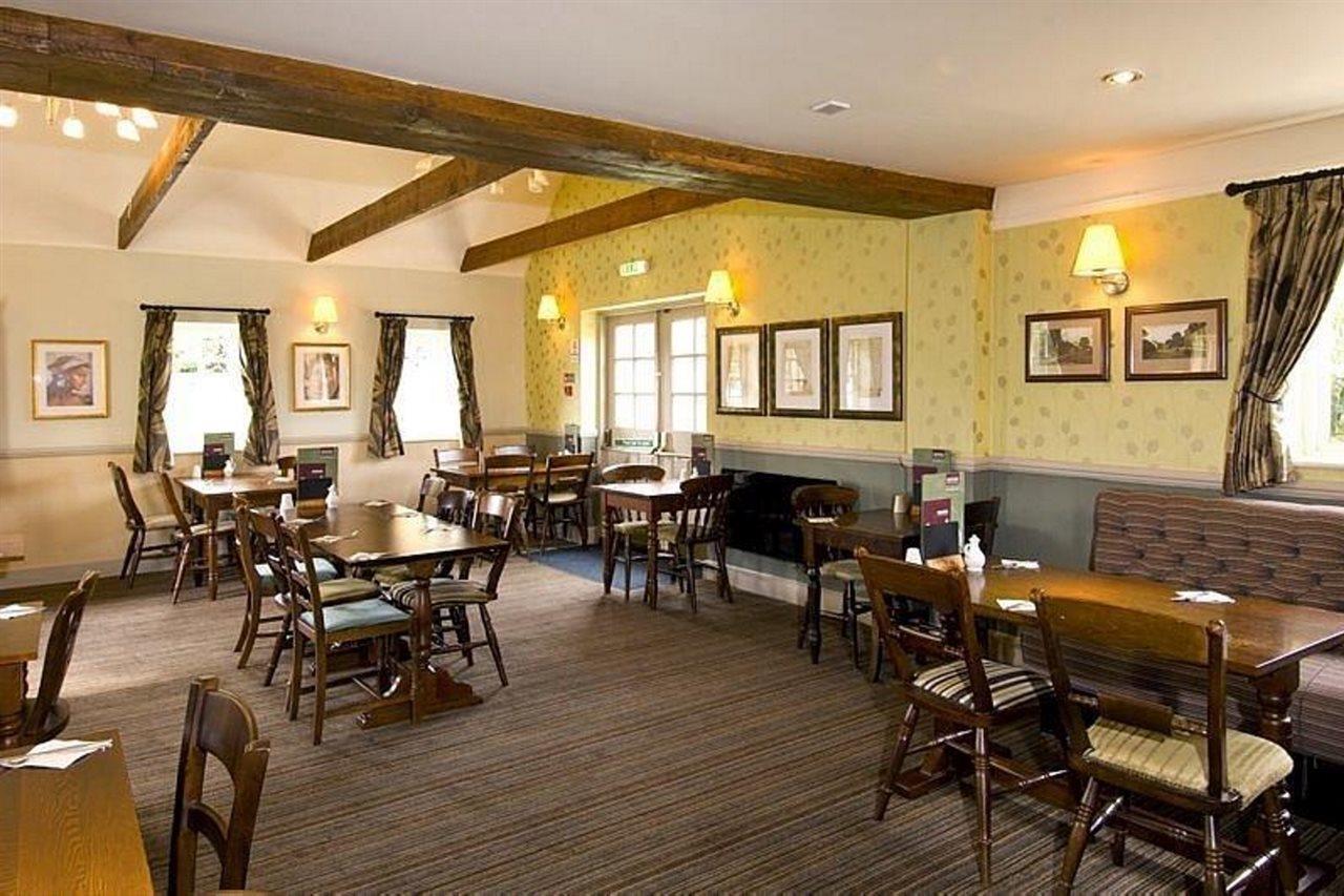 Premier Inn Aylesbury เอลส์เบอรี ภายนอก รูปภาพ