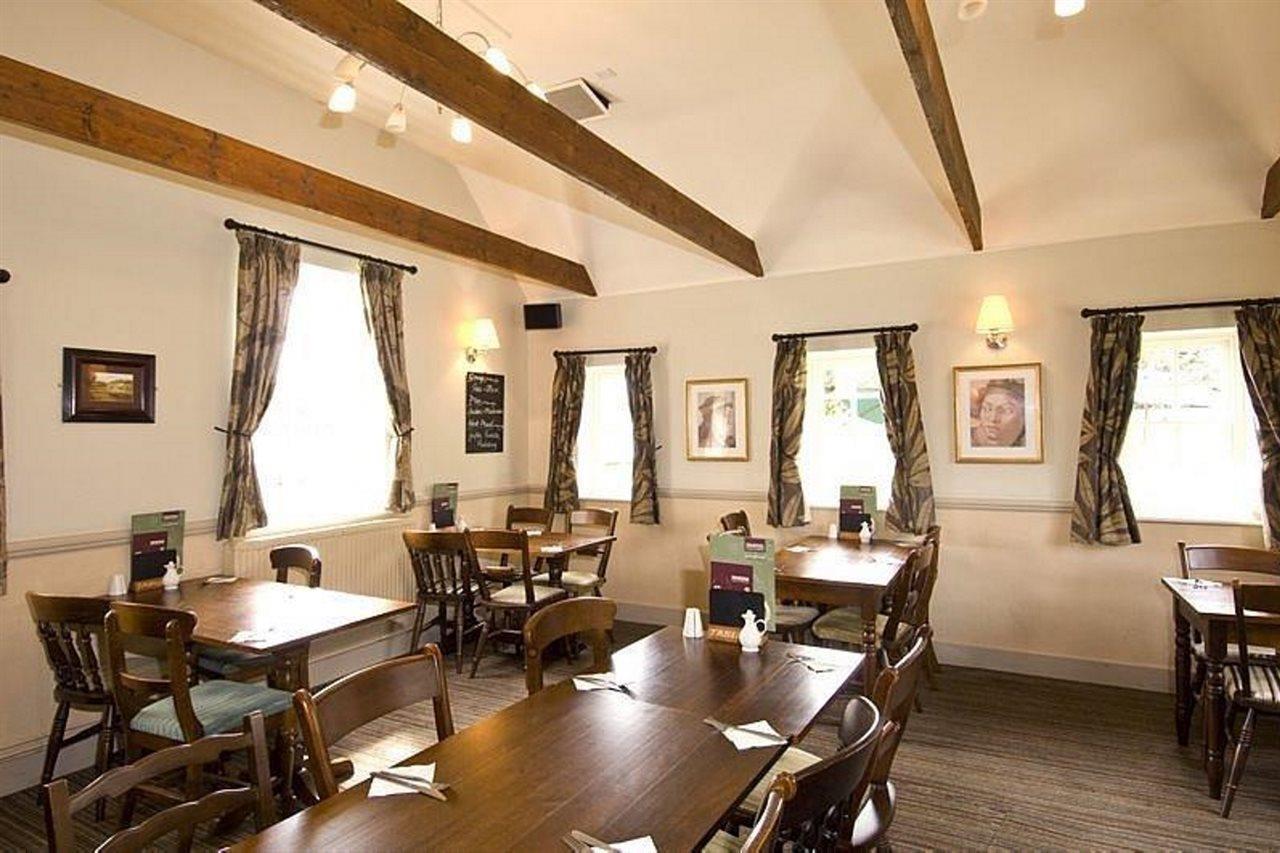 Premier Inn Aylesbury เอลส์เบอรี ภายนอก รูปภาพ